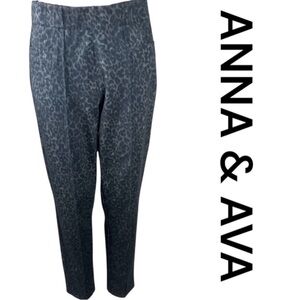 ANNA & AVA Elastic Waist Pull On Trousers, Front Pockets, Stretch, Size M.